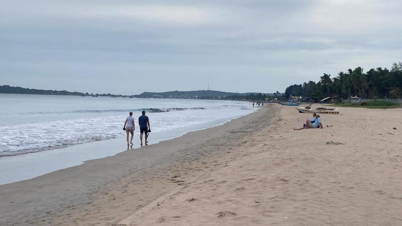 Ceylon Beach Haven Uppuveli Trincomalee Exterior photo